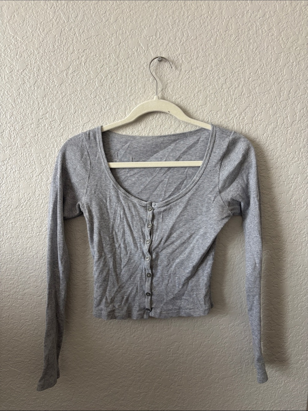 Brandy Melville Gray Long-Sleeve Button Crop Top